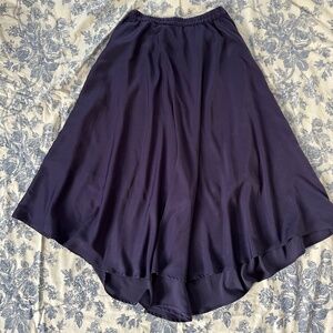 XiRENA Navy Midi Skirt